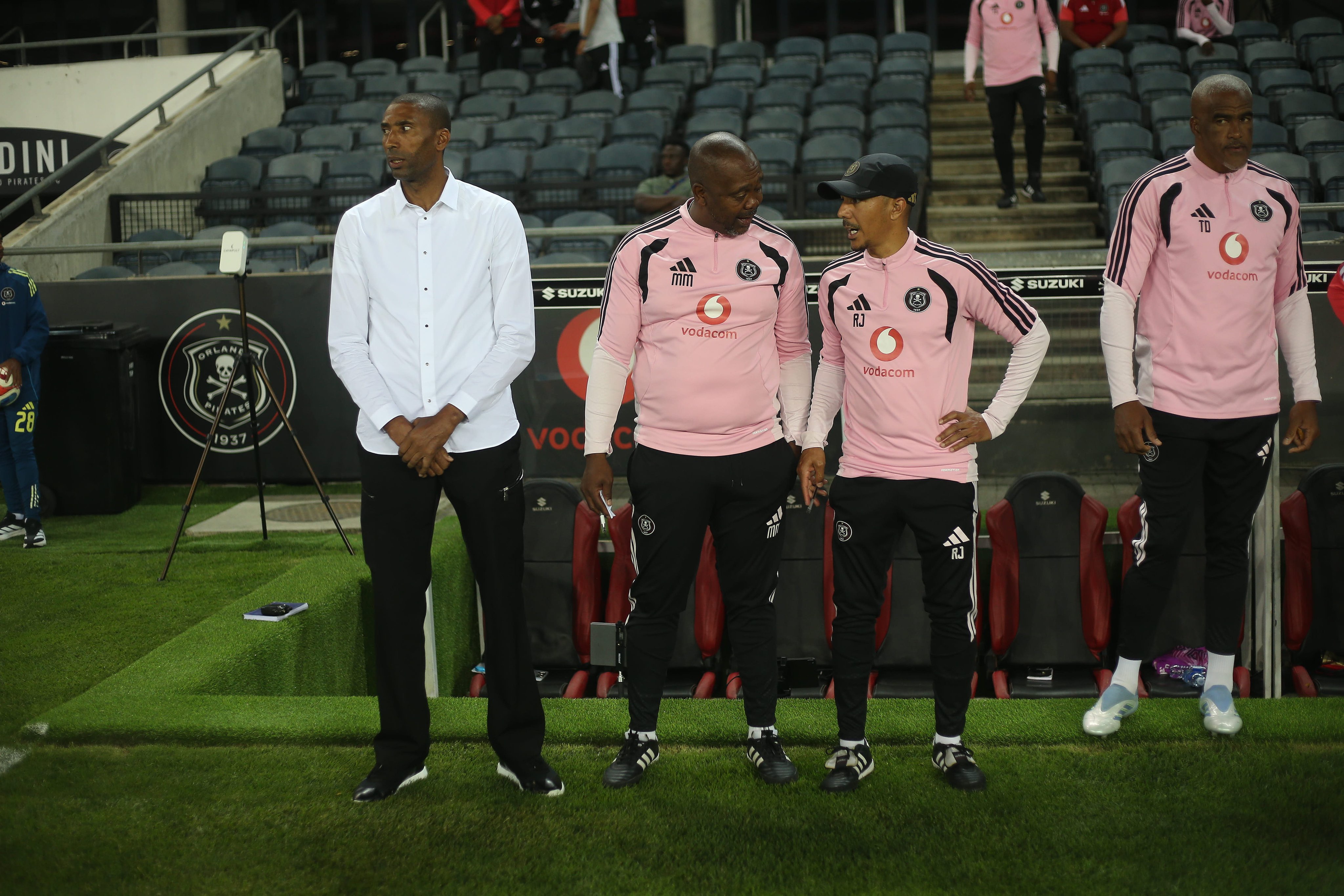 Don’t Make That Mistake Again: Legend Lekoelea Issues Stern Warning to Ouaddou Over Star Winger