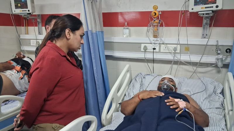 Armed youths attack, rob Phagwara jeweller of Rs 7 lakh cash, 12 tolas of gold