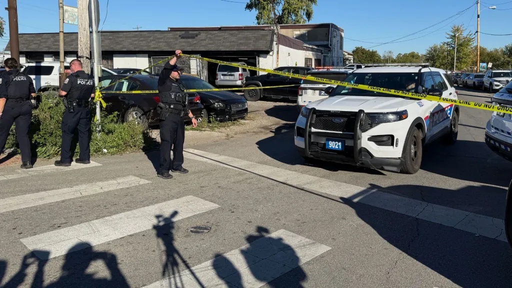 Shooting near Ohio mosque leaves 1 dead but was not connected to the building, police say