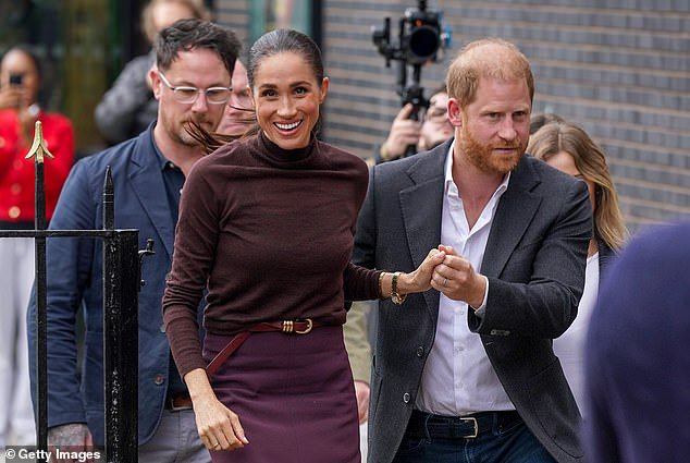 Harry’s whining new interview sent my royal WhatsApp group wild. William and Kate’s perfect retort will be tough for the petulant prince to swallow: ROBERT JOBSON