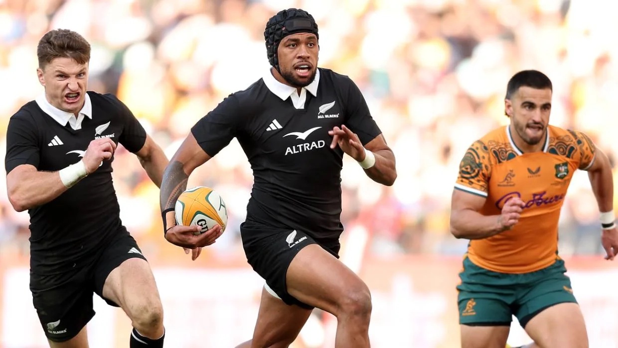 Canterbury’s NPC title defence boosted by inclusion of three All Blacks for final against Northland