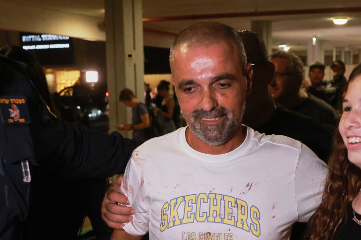 Israeli plumber who took control of stricken Flydubai flight ‘learned to fly from TV show’