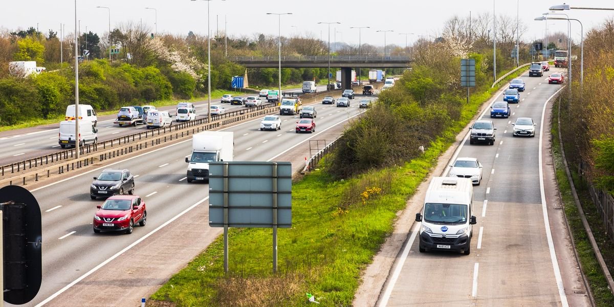 Drivers warned of weekend traffic chaos as M25 and M60 motorways set to close