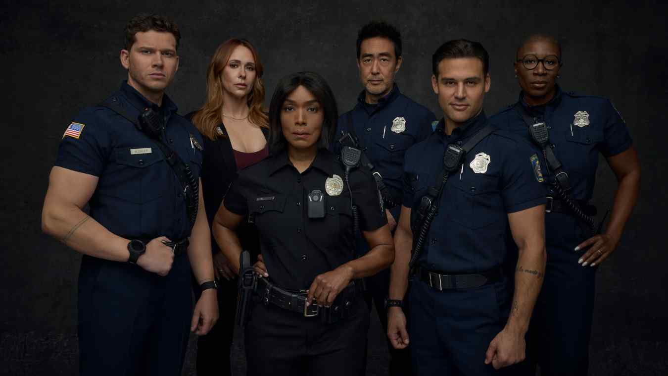 ‘9-1-1’ Star Required Emergency Surgery After Breaking Ankle While Performing Dangerous Stunt