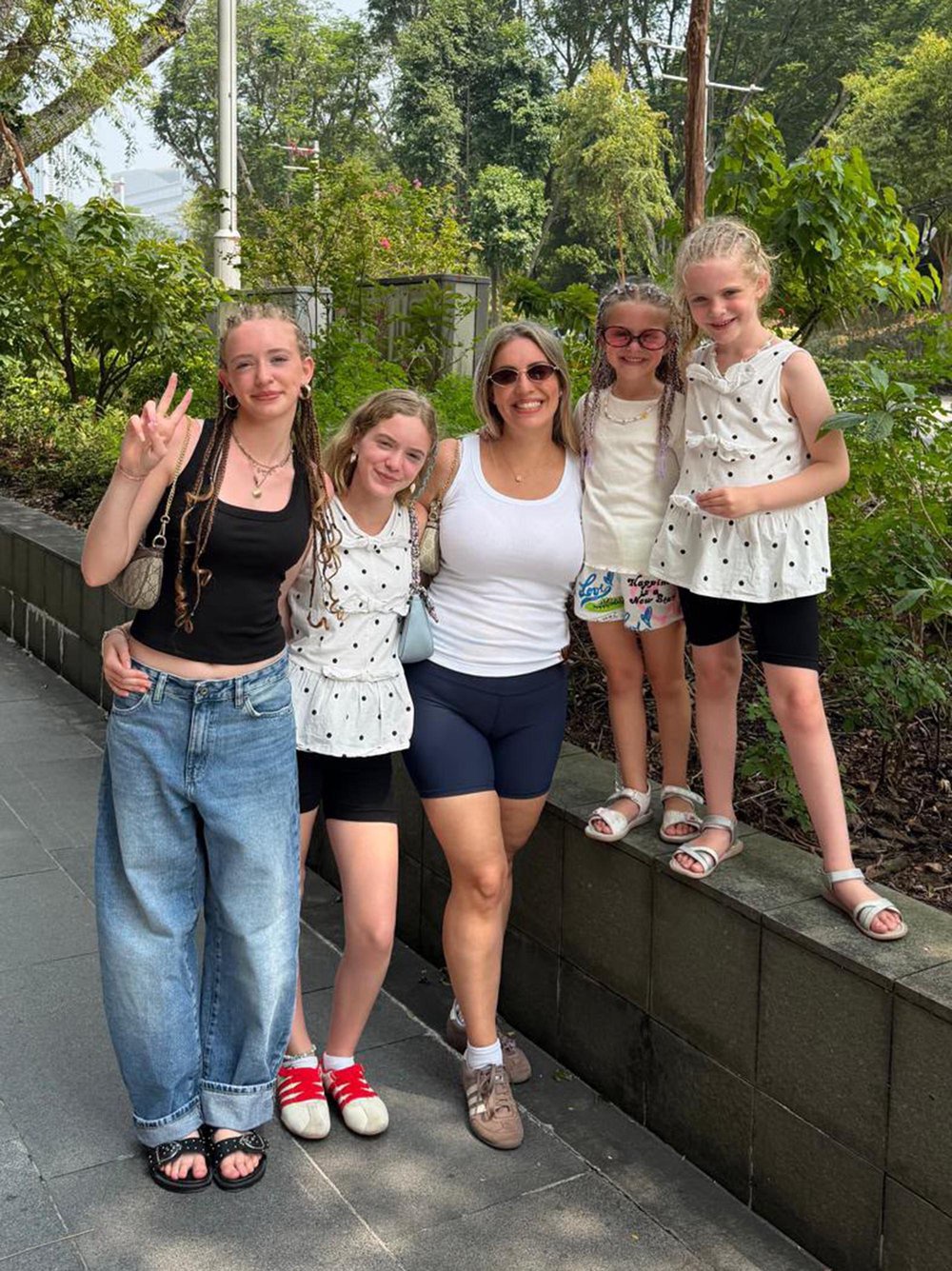 Mom on hijacked flydubai flight with four young daughters had one instruction for them: ‘I’ll never forget’