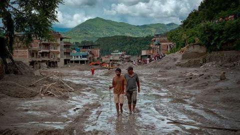 India and China aren’t friends – but Nepal wants to unite them against climate threats