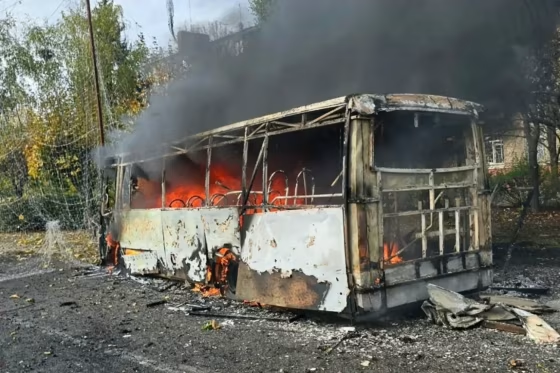 30 people feared dead in bus attack in Eastern Ukraine
