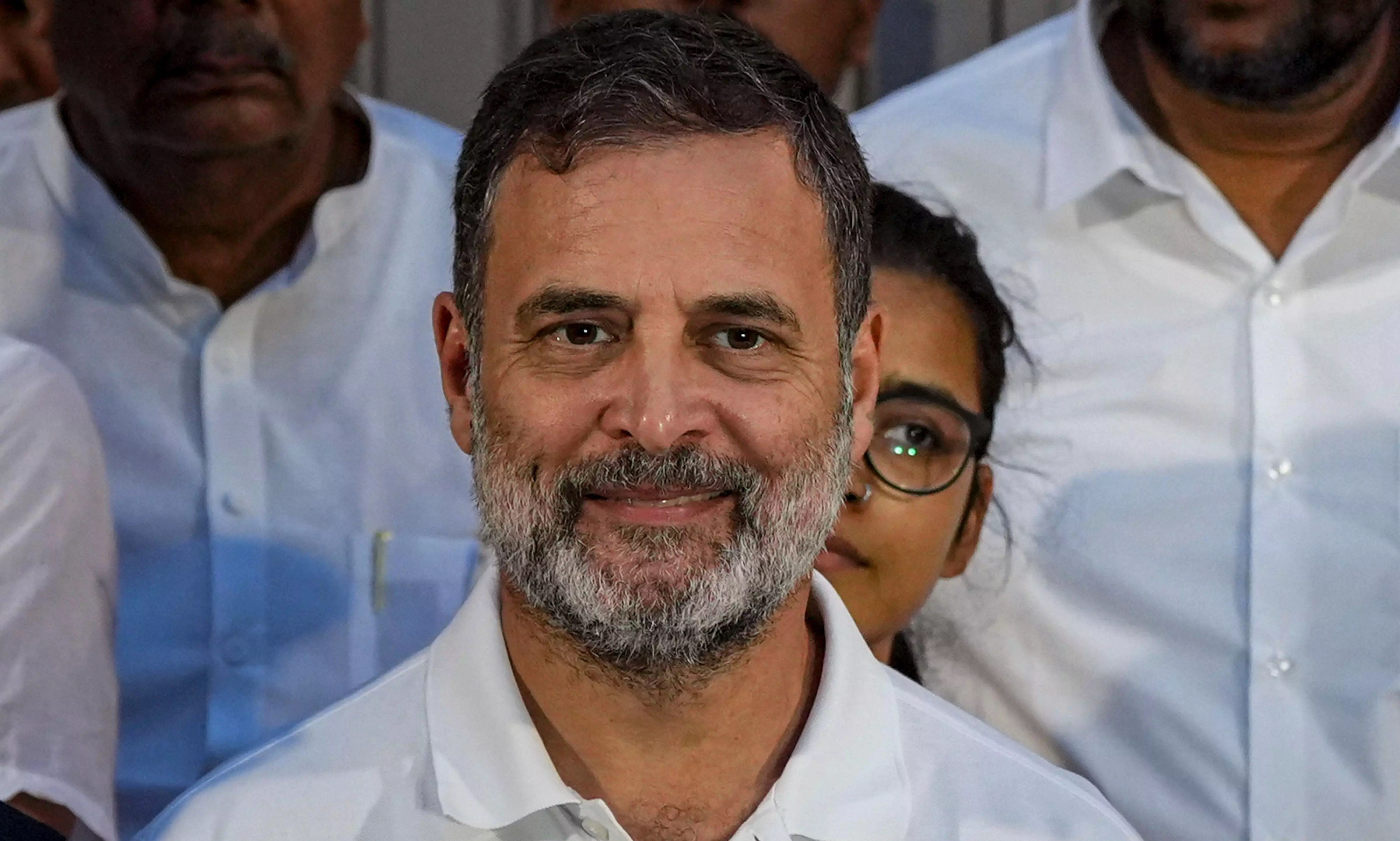 Waving Tricolour at Jantar Mantar Not a Crime: Rahul Supports CJP