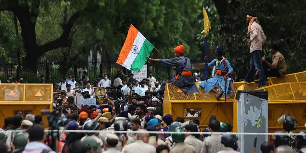 Delhi roads deserted, markets shut as CJP protest triggers sweeping restrictions