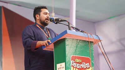 Bangladesh party backs CJP stir, ex-Yunus aide seeks Modi’s fall