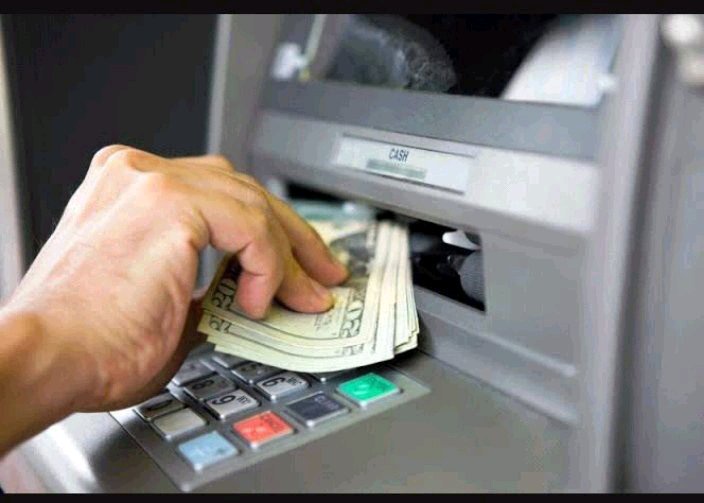 If An ATM Doesn’t Give Cash After Withdrawal, Do This Immediately