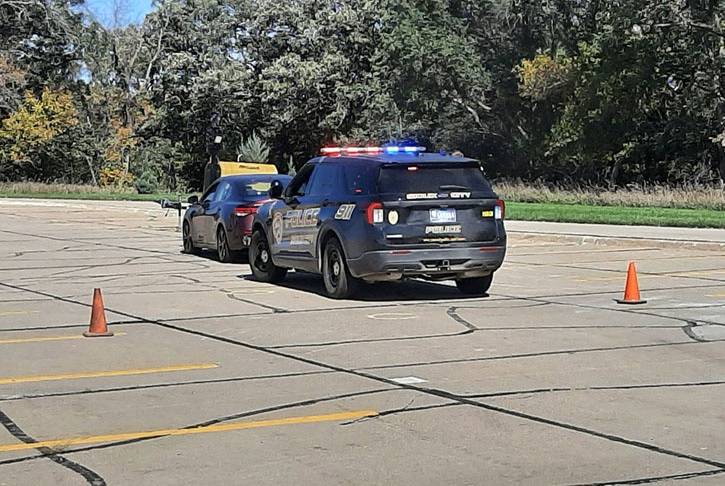 TikToker Says He Thought He Had Given a Police Officer What He Asked For During a Traffic Stop—Until the Officer Came Back to His Window