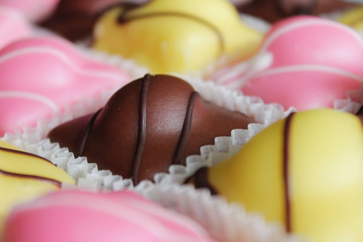 Tesco shoppers run to try new Mr Kipling item and declare ‘diet is ruined’