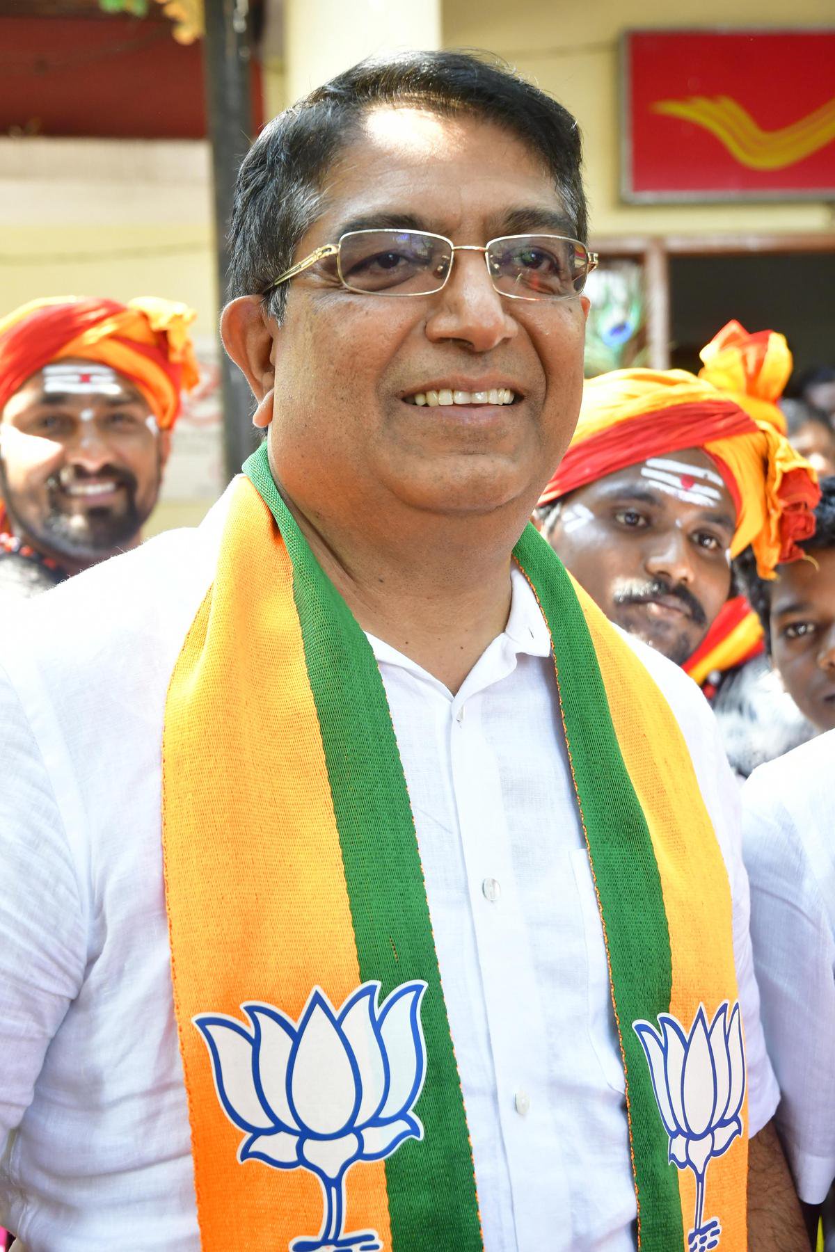 SIR protest: Former Bengaluru top cop and BJP leader Bhaskar Rao seeks verification of Dhruv Rathee’s citizenship, visa conditions