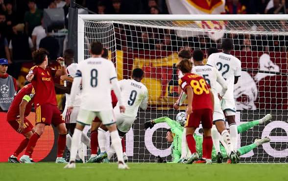 UCL Wrap: Real Madrid Maximise Set Pieces in Comeback Win, PSG Humble City