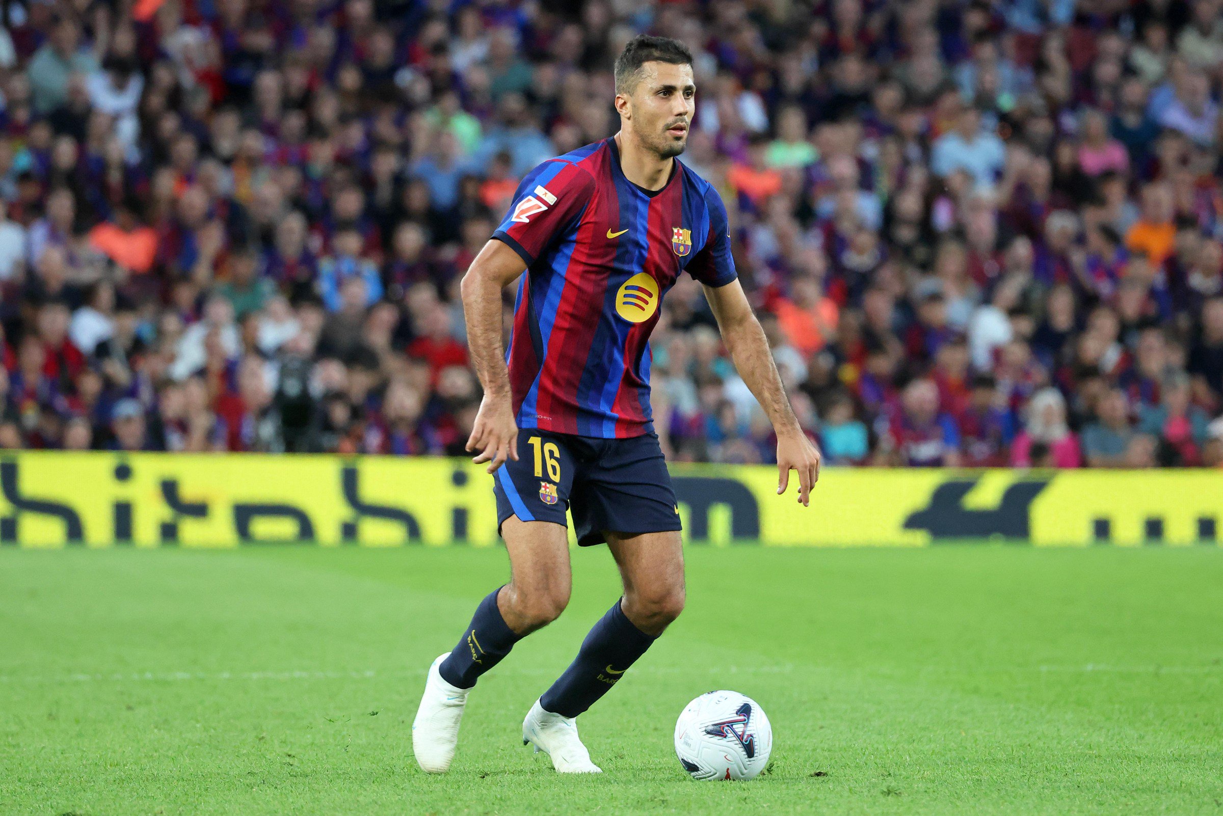 How will Barcelona line up against Galatasaray in their first Champions League away test?