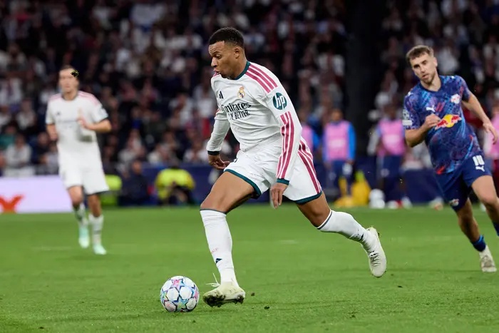 Champions League Table: PSG lead as Aston Villa, Liverpool and Real Madrid keep perfect records