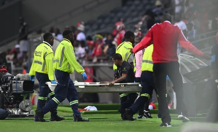 Pirates sweat over Appollis fitness ahead of Champions League clash
