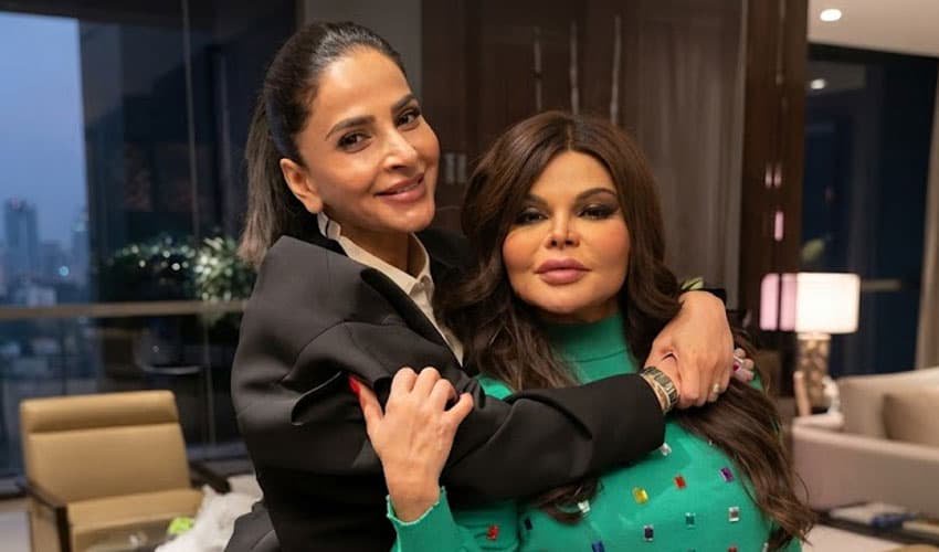 Rakhi Sawant surprises Saba Qamar with flowers and ring in Dubai