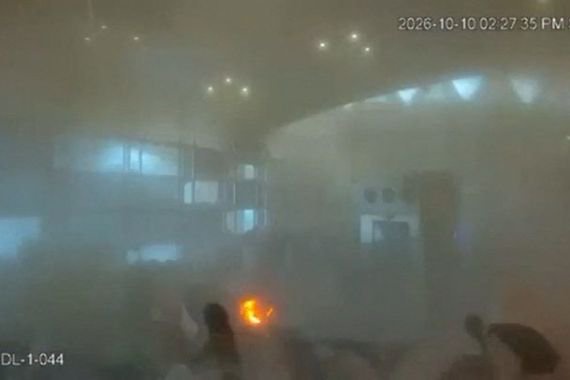 Saudi Arabia says 1 dead, 11 injured in latest attack on Riyadh airport