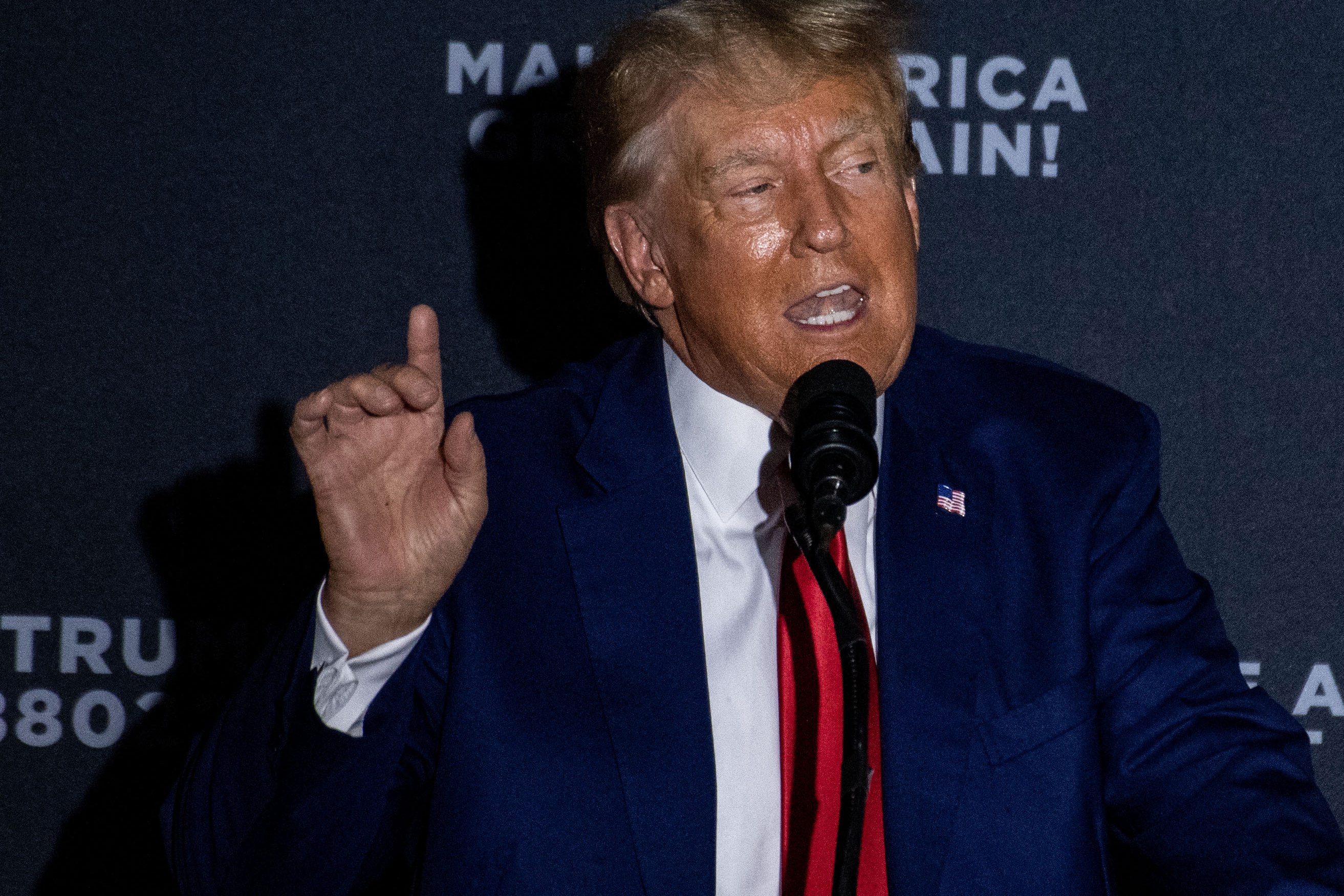 Sweating Donald Trump lashes out at reporter telling him he is ‘way out of shape’
