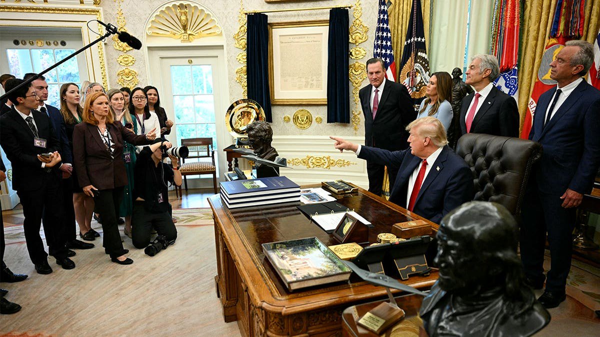 White House confirms appeal as Trump-appointed judge extends ruling restoring CNN, MS NOW, Politico access