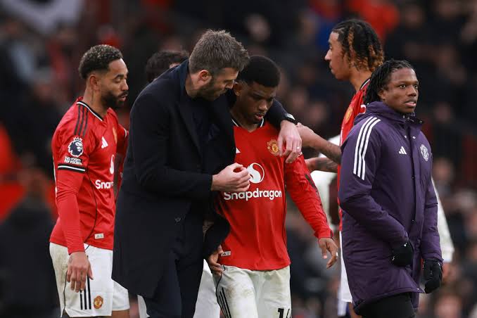 Como condemn Man Utd to unwanted European record