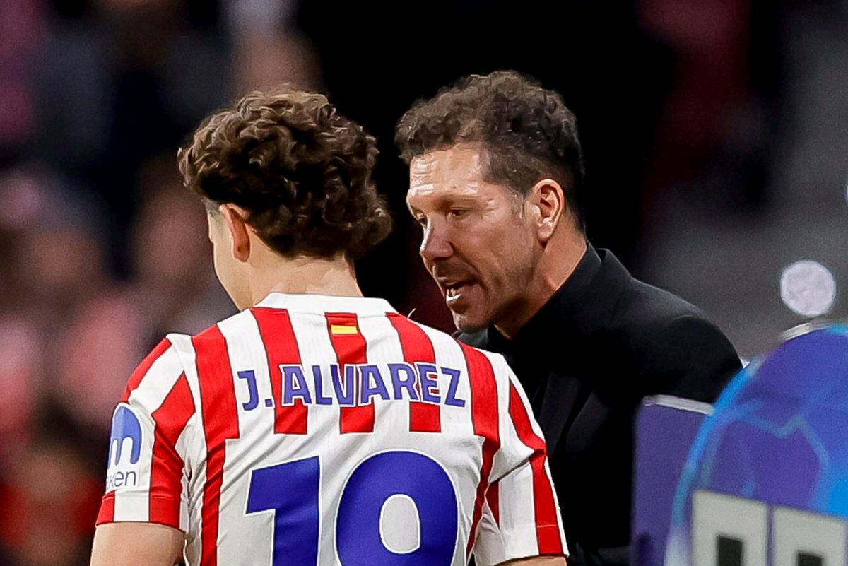 Diego Simeone speaks out on Julian Alvarez behaviour after Arsenal transfer failure