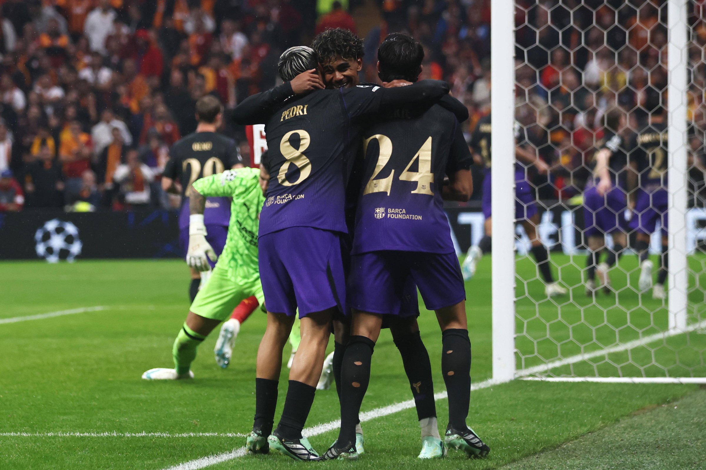 Three talking points from Galatasaray 1-4 Barcelona as Lamine Yamal and Pedri star