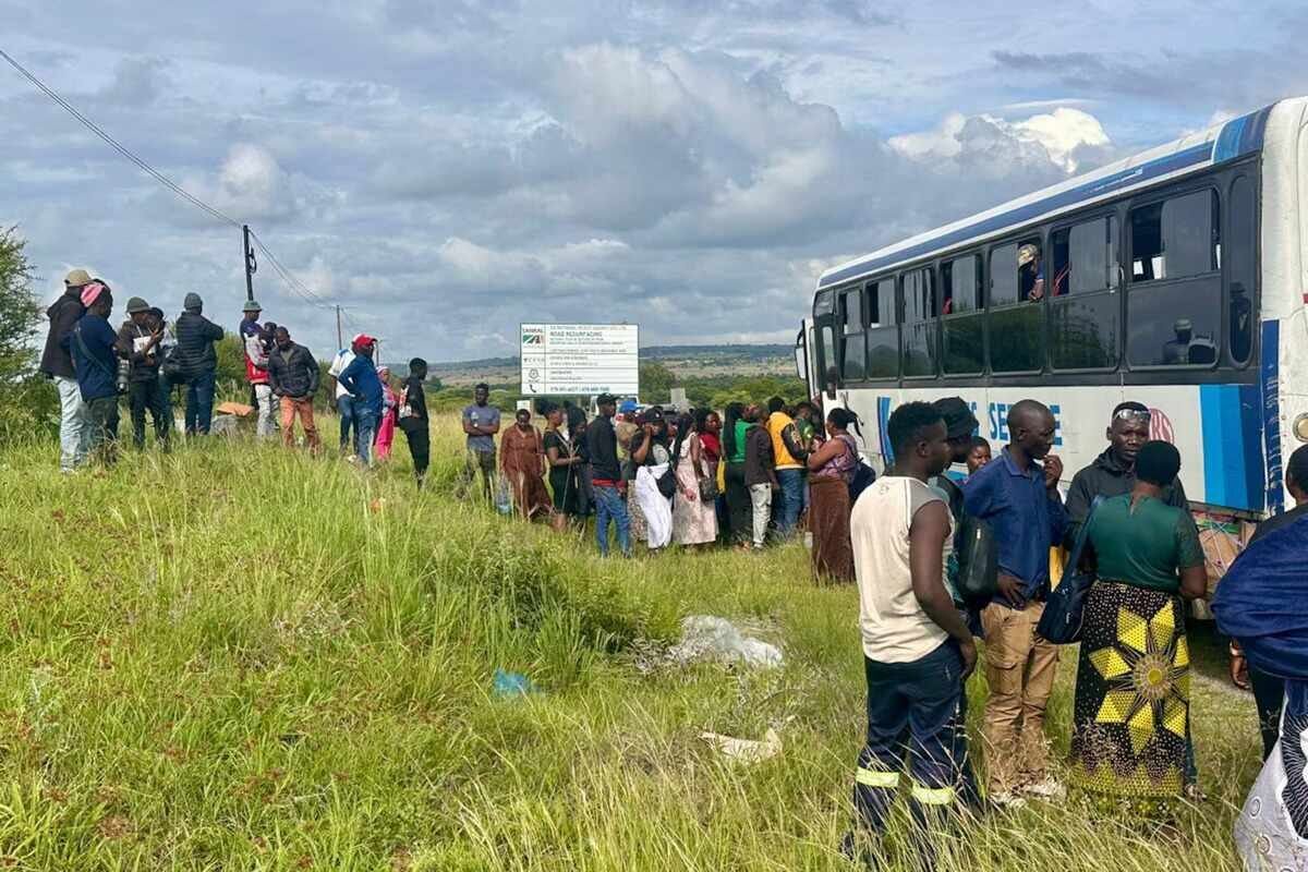 Zim bus drivers face charges in SA after 65 passengers found without passports