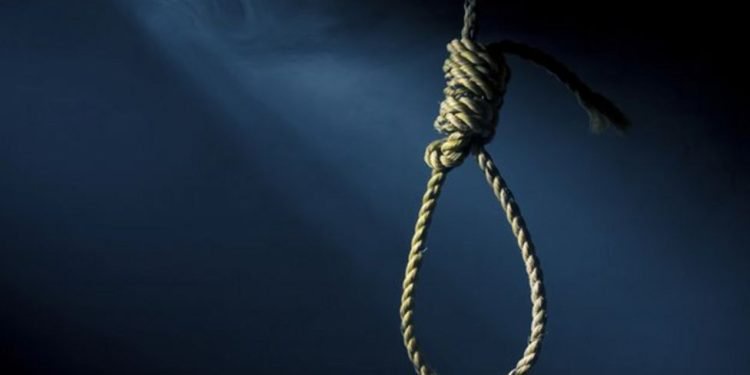 Kasoa: Young woman found dead, hanging from mango tree