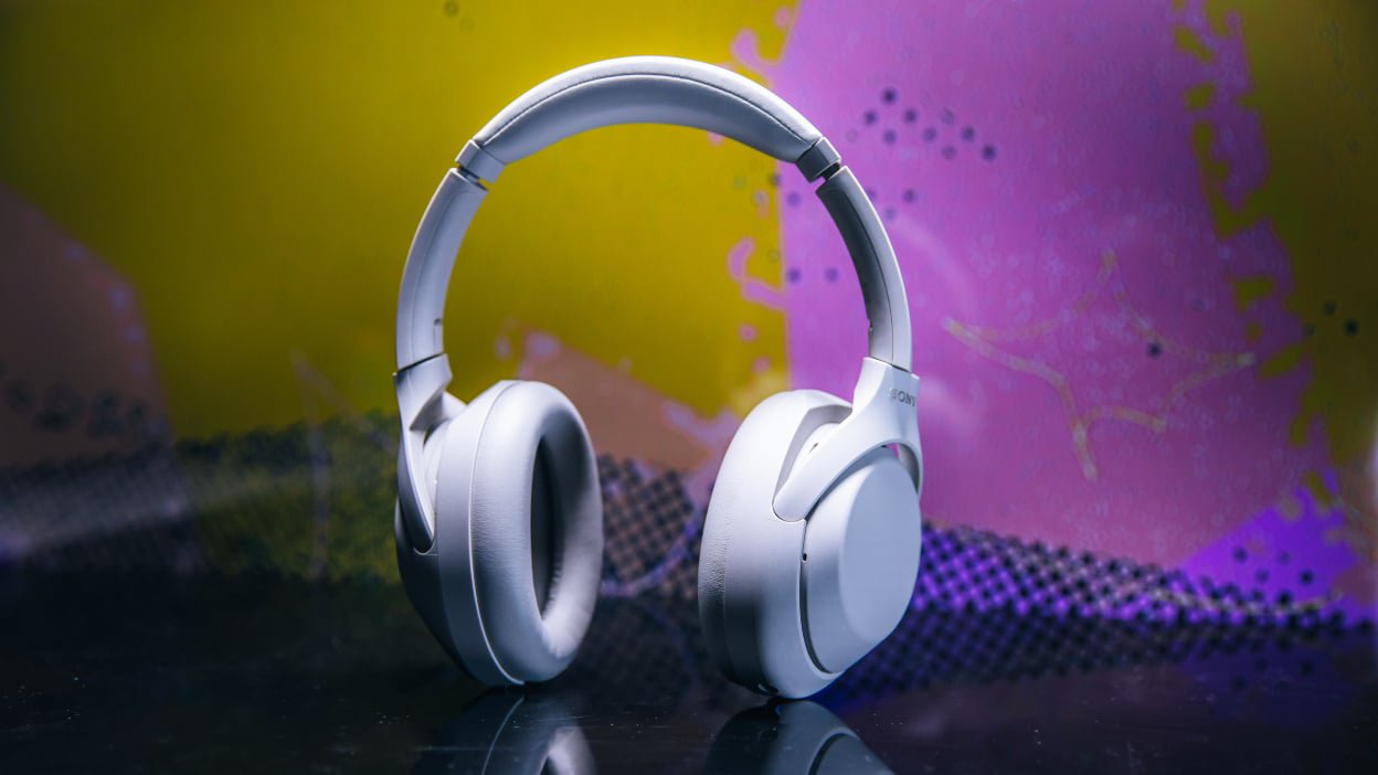 Sony WH-1000XM4C: At a glance