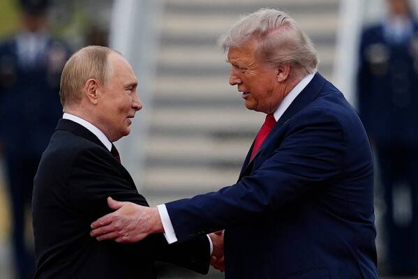 Trump says Putin ‘would like to see a settlement’ in Ukraine war