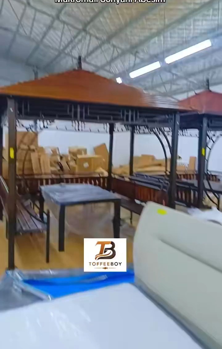 Man Stunned After Seeing How Much a Summer Hut Costs at Sunyani China Mall