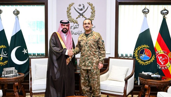 CDF Munir, new Saudi envoy stress stronger defence ties, strategic coordination
