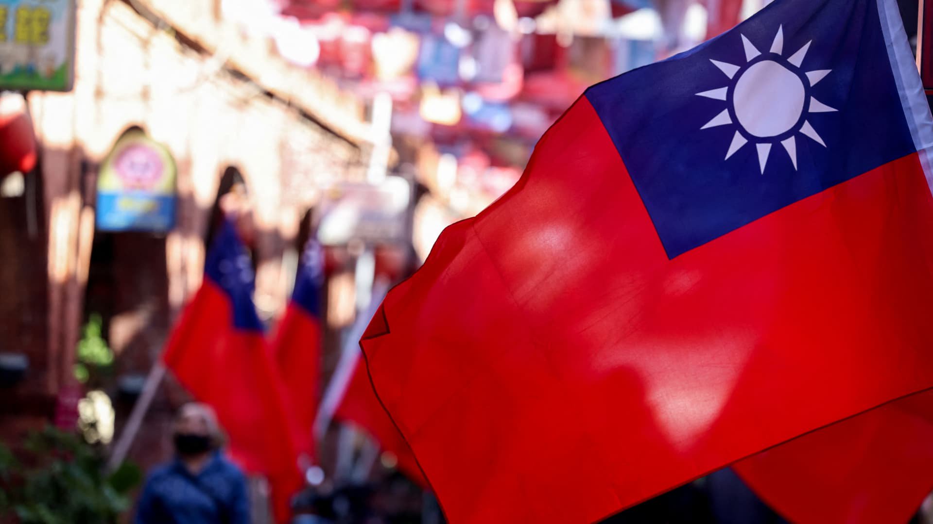 U.S. East Asian envoy says investors are overpricing Taiwan risk, calls Xi a ‘very rational actor’
