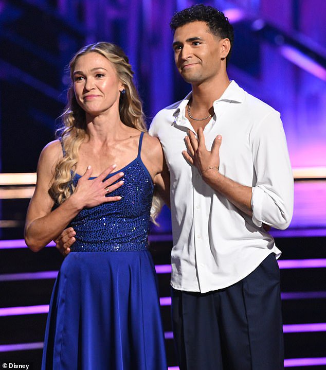 Julia Stiles pays emotional tribute to late co-star Heath Ledger on Dancing With The Stars