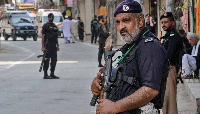 KP governor announces substantial increase in police martyrs’ package
