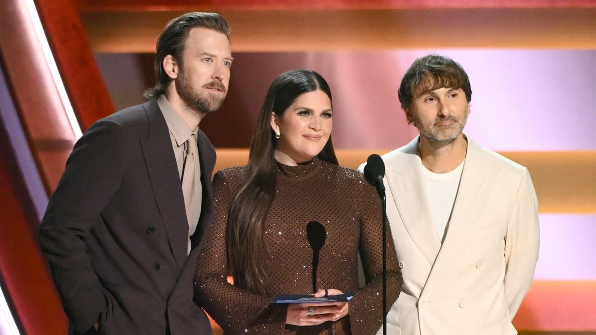 Lady A’s Charles Kelley diagnosed with rare blood cancer after painful health scare