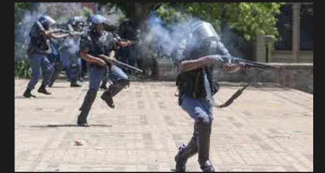 Armed Robbers Reportedly Robbed At African Bank On, Roodepoort, Johannesburg