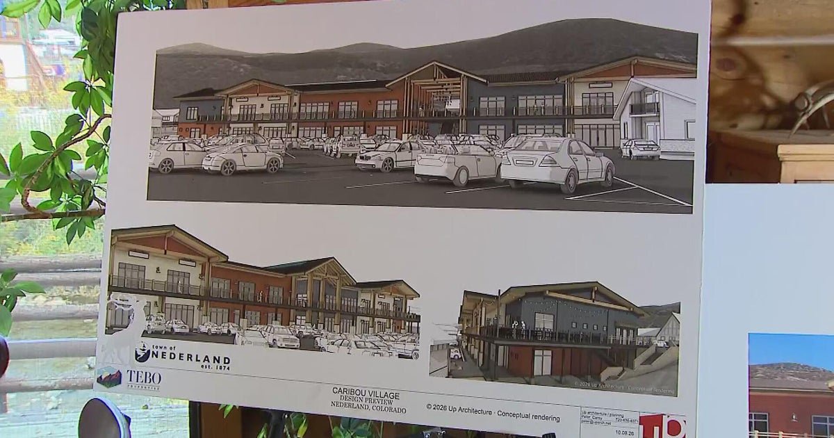Colorado mountain town looking to rebuild shopping center after devastating fire