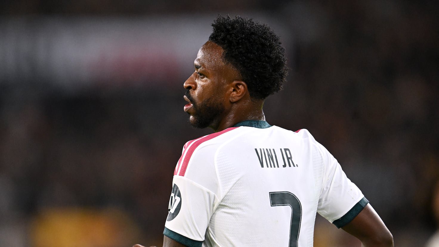 Vinícius Júnior faces squad challenge under José Mourinho
