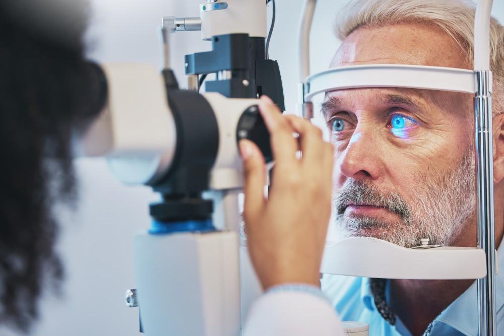 Warning Signs of Vision Loss You Should Never Ignore