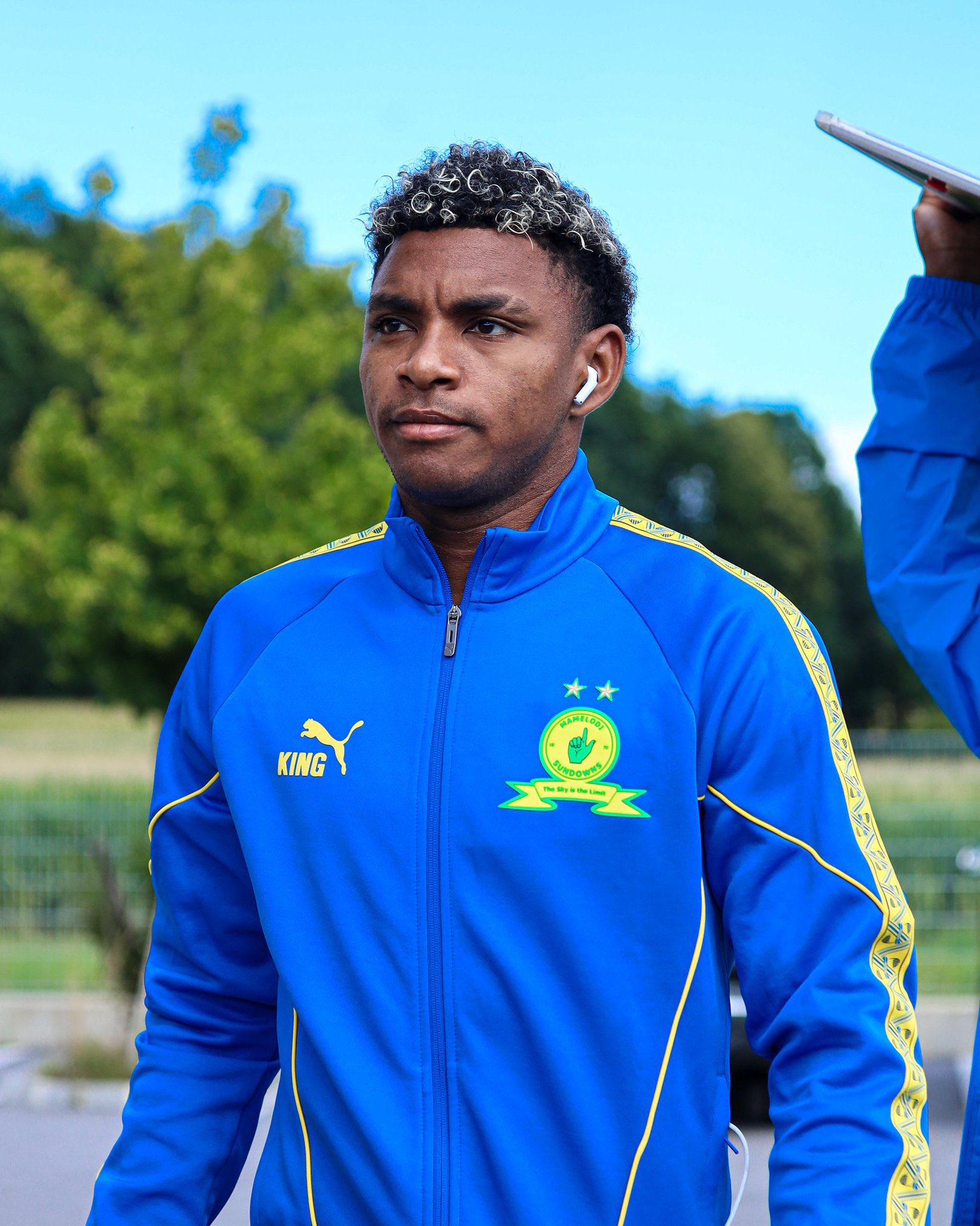 Mamelodi Sundowns Confirm Starting XI for Betway Premiership Clash as Cardoso Names His Team