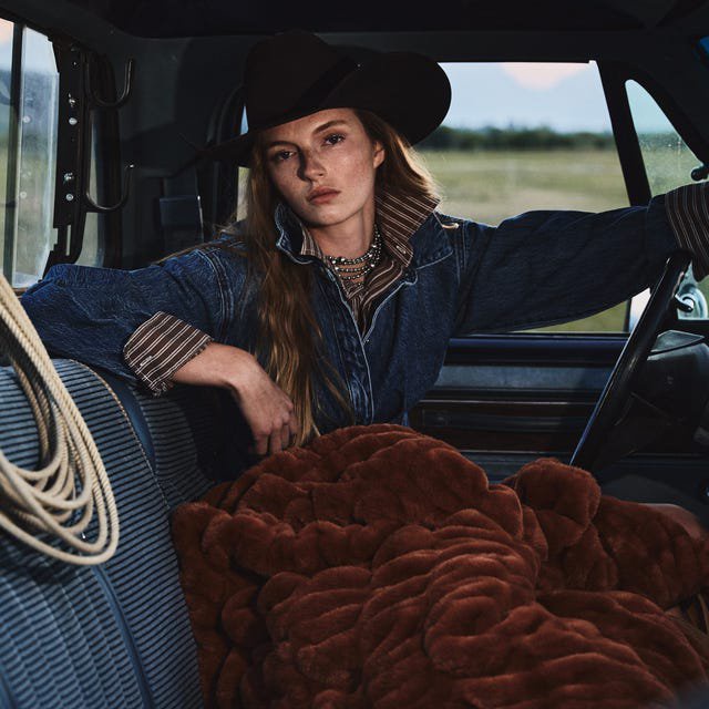 Lola Blankets Just Dropped an Entire Fall Collection—And Dare I Say It’s the Coziest One Yet