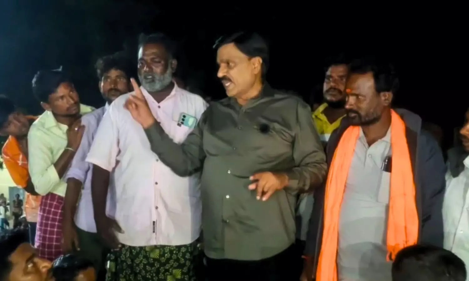 Janardhan Reddy Steps In As Farmers Block Road Over Canal Water