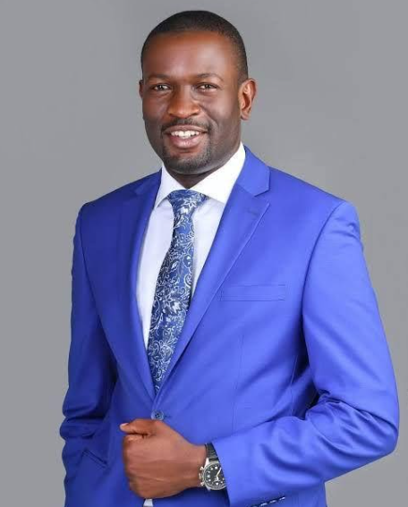 Sifuna Steals the Spotlight at CUEA Graduation as Crowd Erupts in Cheers After His Name was Read Out