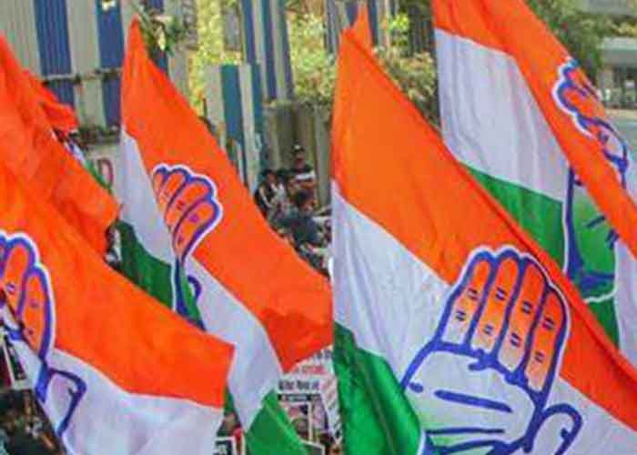 INDIA Bloc Leaders March Towards Supreme Court, Demand CEC Gyanesh Kumar’s Resignation