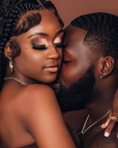 9 Things a Woman May Share With You When She Trusts You or Has Romantic Feelings for You