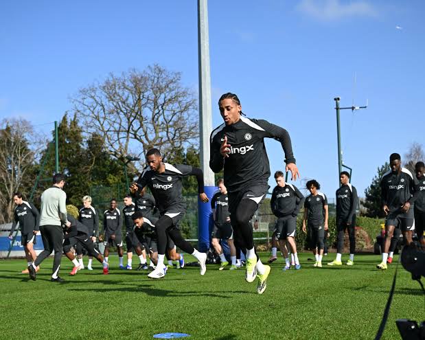 Chelsea Fans Worried as Key Player Misses Training Ahead of Everton Clash